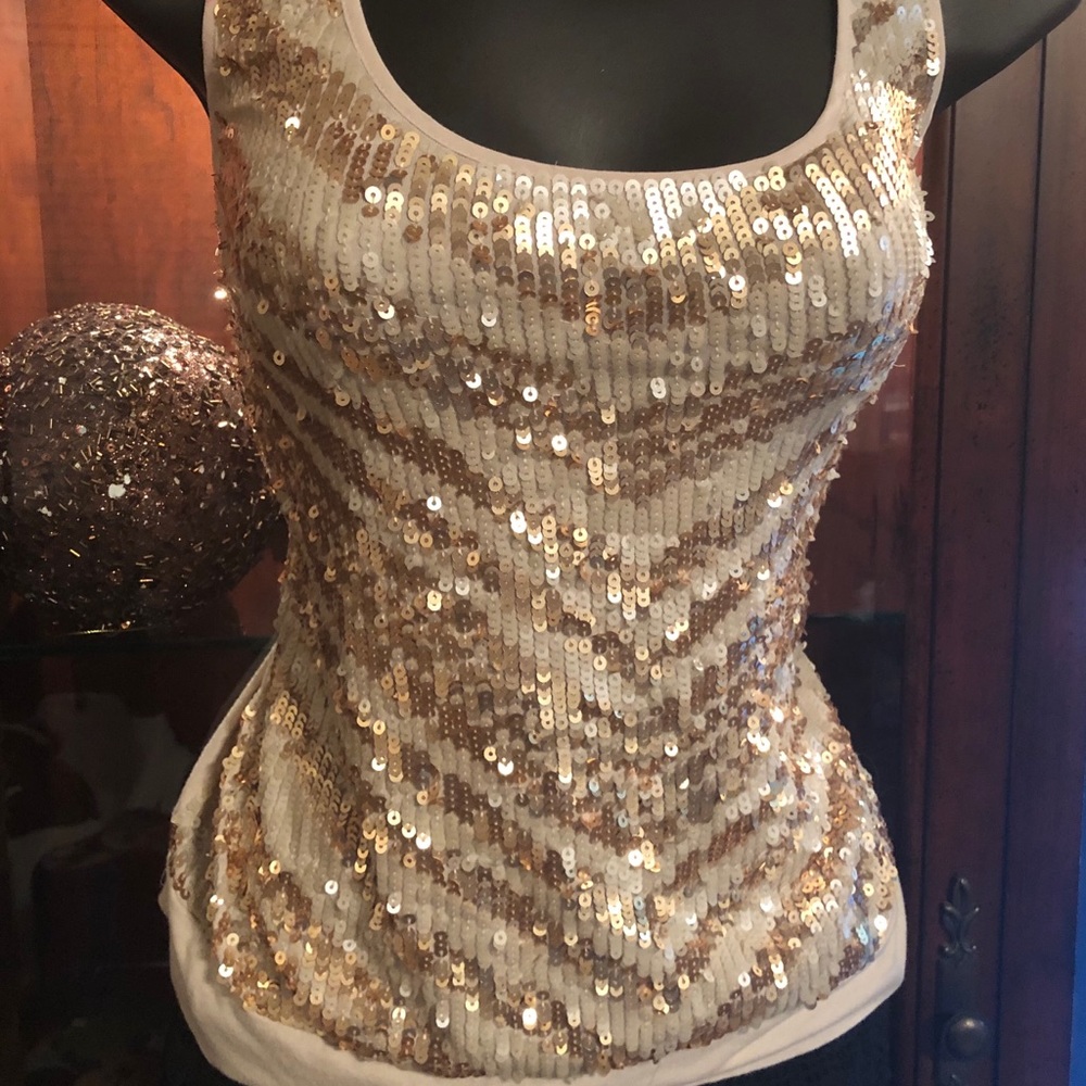 Sequined top - Picture 2 of 4